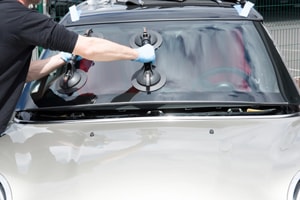 Auto Glass Replacement Macomb IL