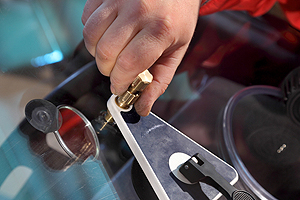 Auto Glass Service Geneseo IL